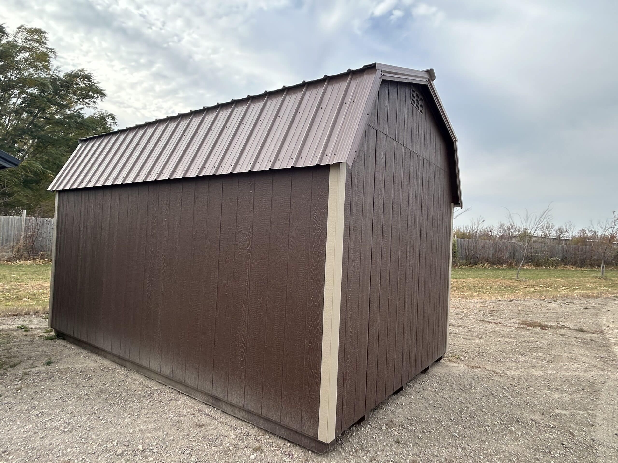 10X16 High Barn S/N 2990 Location Mankato, MN - Image 3